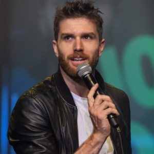 Joel Dommett