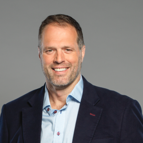 Martin Bayfield