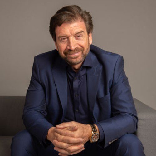 Nick Knowles