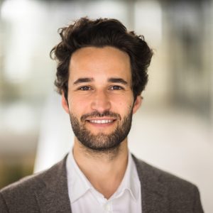 Dr Daniel Susskind