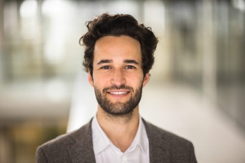 Dr Daniel Susskind